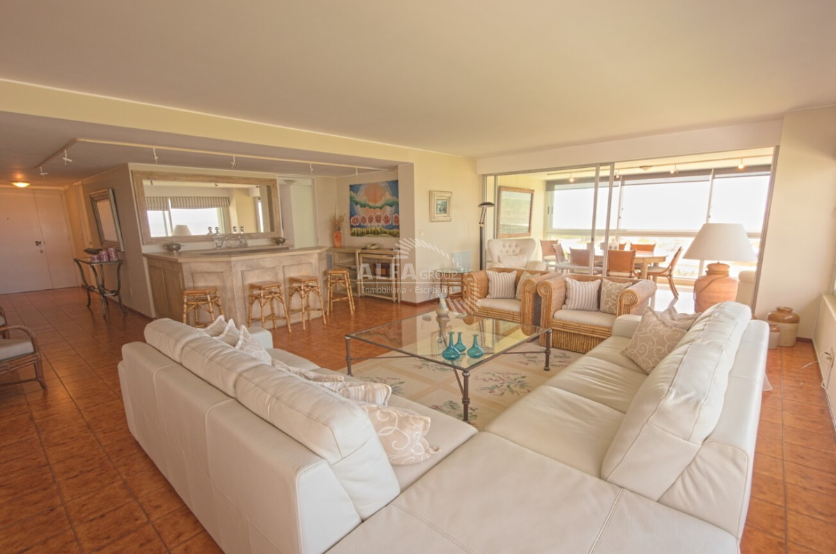 Brava - GoPunta - Portal Inmobiliario de Punta del Este - Maldonado