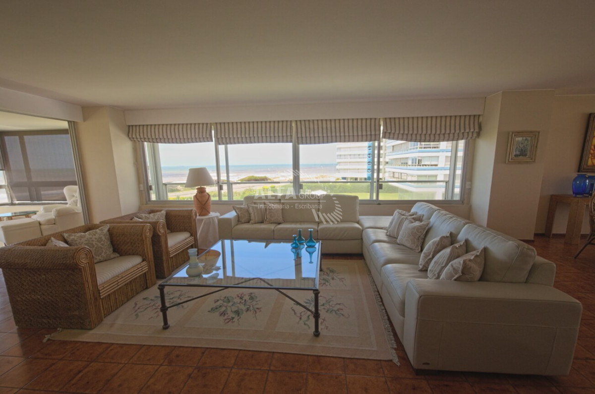 Brava - GoPunta - Portal Inmobiliario de Punta del Este - Maldonado