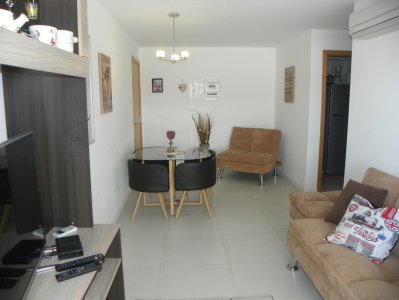 Excelente apartamento, 1 dormitorio 