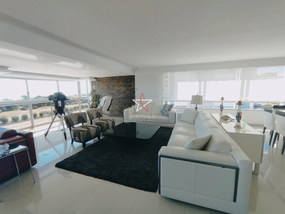 Mansa - GoPunta - Portal Inmobiliario de Punta del Este - Maldonado