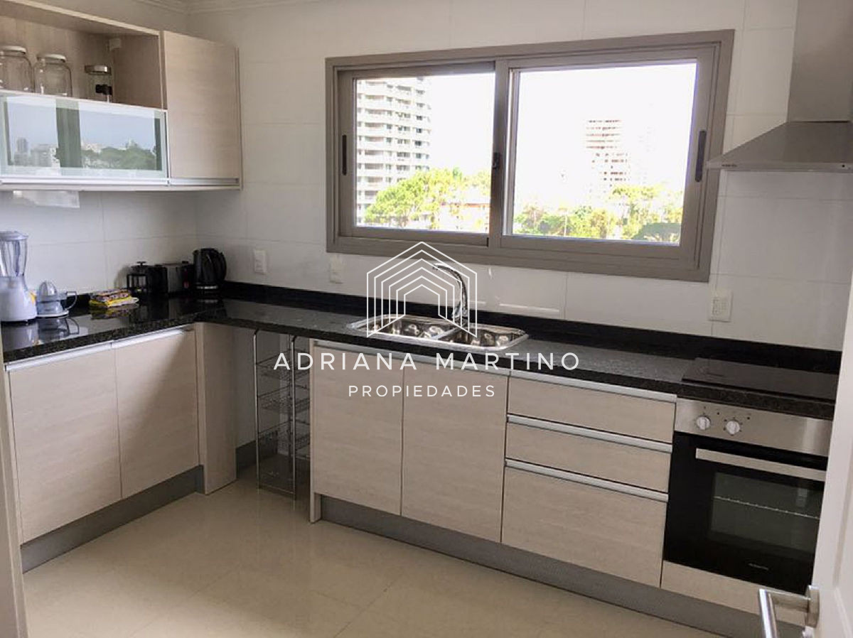 Aidy Grill - GoPunta - Portal Inmobiliario de Punta del Este - Maldonado