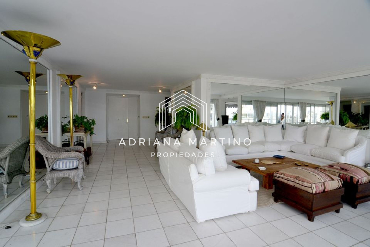Brava - GoPunta - Portal Inmobiliario de Punta del Este - Maldonado