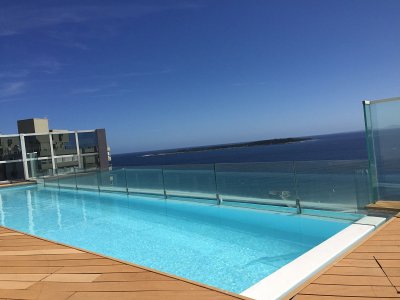 Espectacular apartamento ubicado en mansa con vista a todo el entorno. 