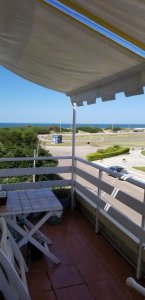 Hermoso apartamento con excelentes vistas al mar ! 