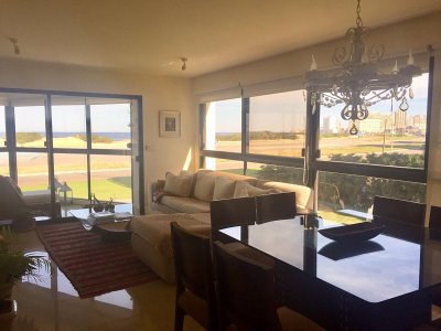 Apartamento en Punta del Este, Brava