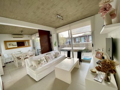 Hermoso apartamento en Manantiales 