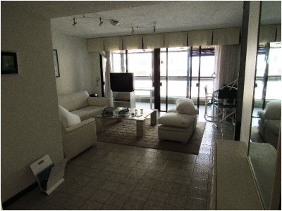 Muy lindo apartamento ubicado en la Brava Punta del Este.