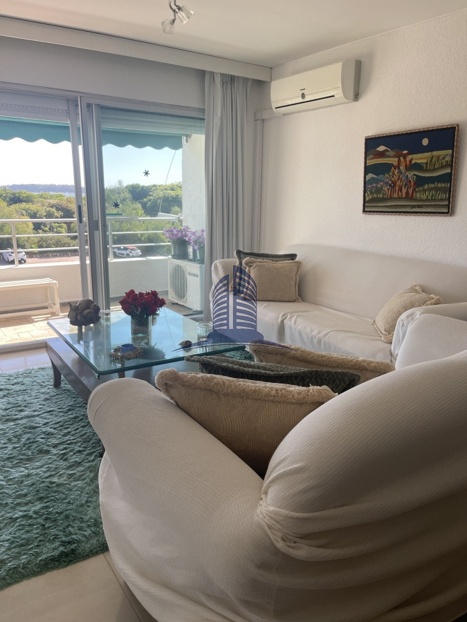 Oportunidad en Venta Apartamento en Punta del este 3 dormitorios   dep Servicio - GoPunta - Portal Inmobiliario de Punta del Este - Maldonado