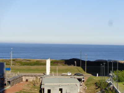 PUNTA DEL ESTE LOOK BRAVA 2 DORMITORIOS Y DEP. DE SERVICIO PARRILLERO PROPIO