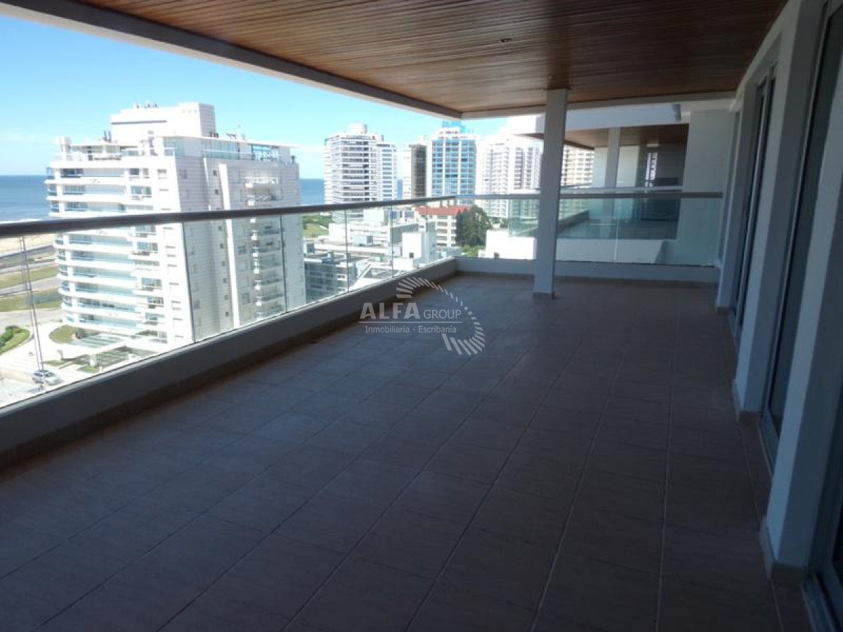 Brava - GoPunta - Portal Inmobiliario de Punta del Este - Maldonado