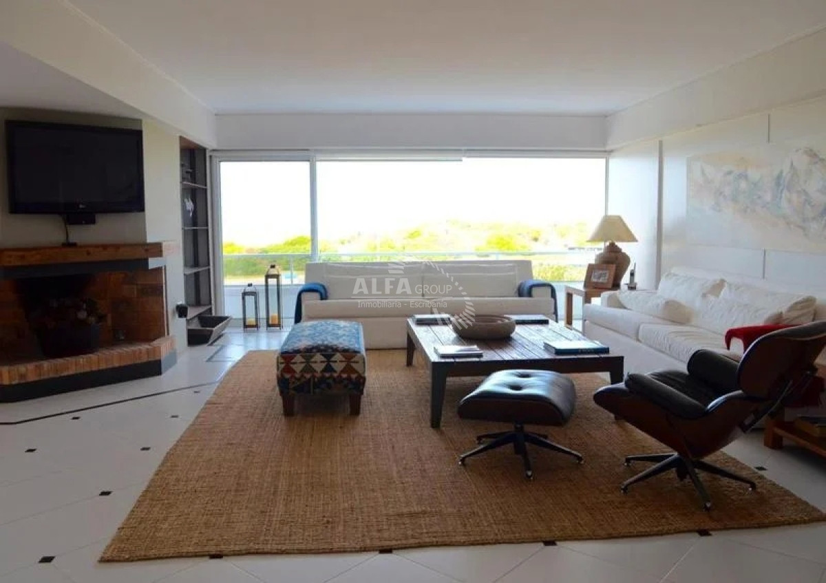 Brava - GoPunta - Portal Inmobiliario de Punta del Este - Maldonado