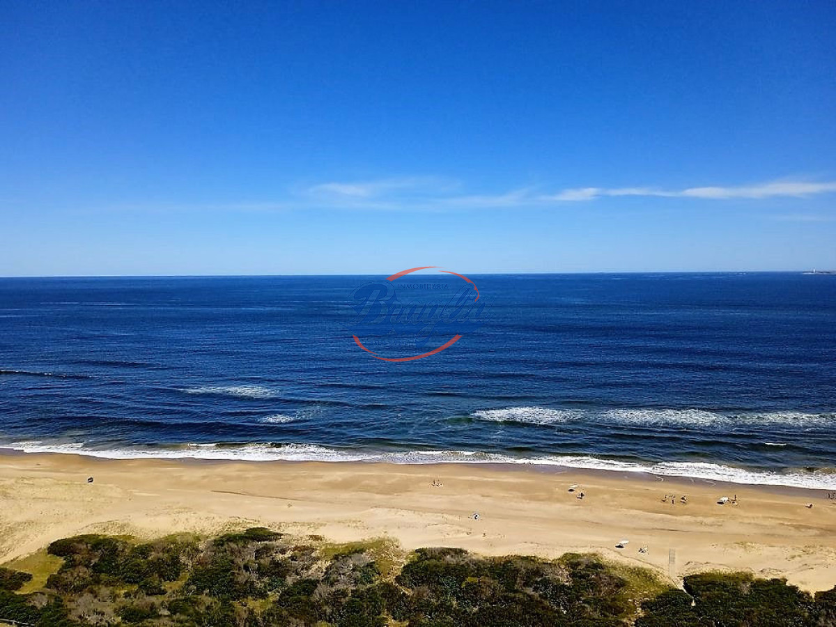 Brava - GoPunta - Portal Inmobiliario de Punta del Este - Maldonado