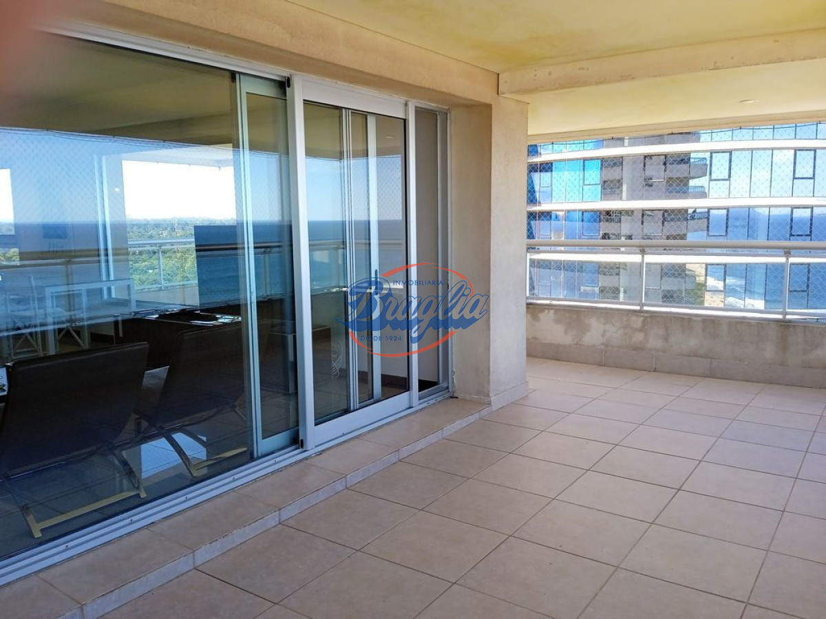 Brava - GoPunta - Portal Inmobiliario de Punta del Este - Maldonado