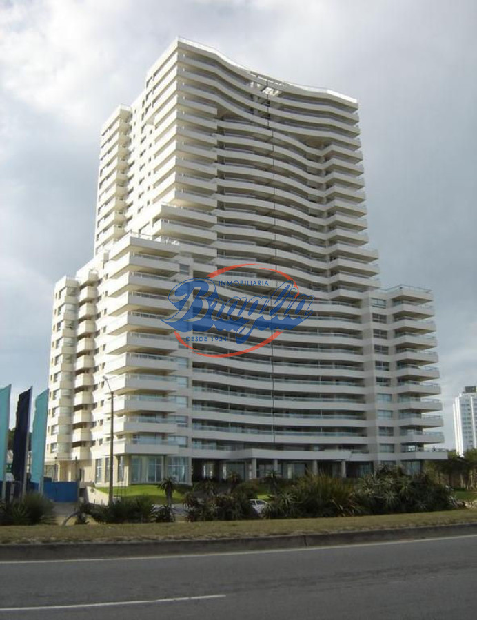 Brava - GoPunta - Portal Inmobiliario de Punta del Este - Maldonado