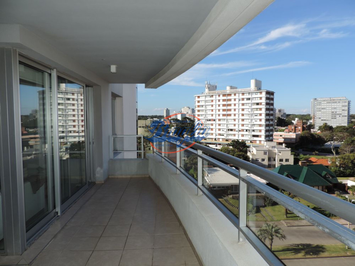 Brava - GoPunta - Portal Inmobiliario de Punta del Este - Maldonado