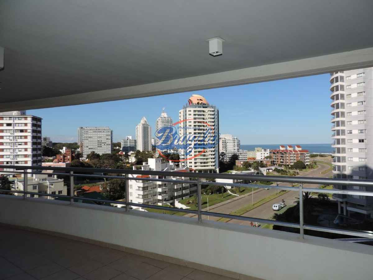 Brava - GoPunta - Portal Inmobiliario de Punta del Este - Maldonado