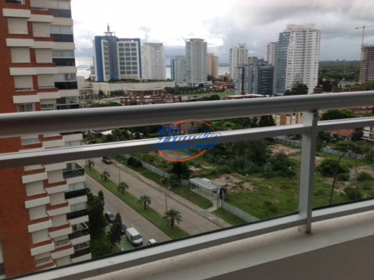Brava - GoPunta - Portal Inmobiliario de Punta del Este - Maldonado