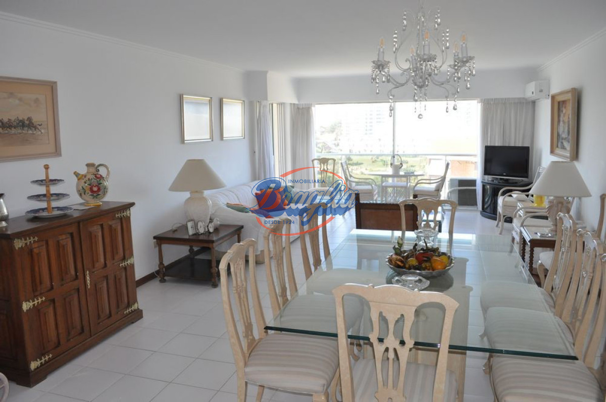 Brava - GoPunta - Portal Inmobiliario de Punta del Este - Maldonado