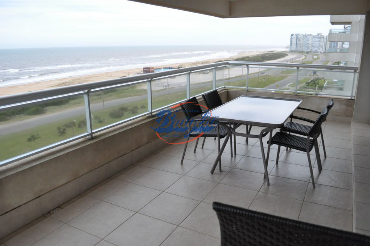 Brava - GoPunta - Portal Inmobiliario de Punta del Este - Maldonado