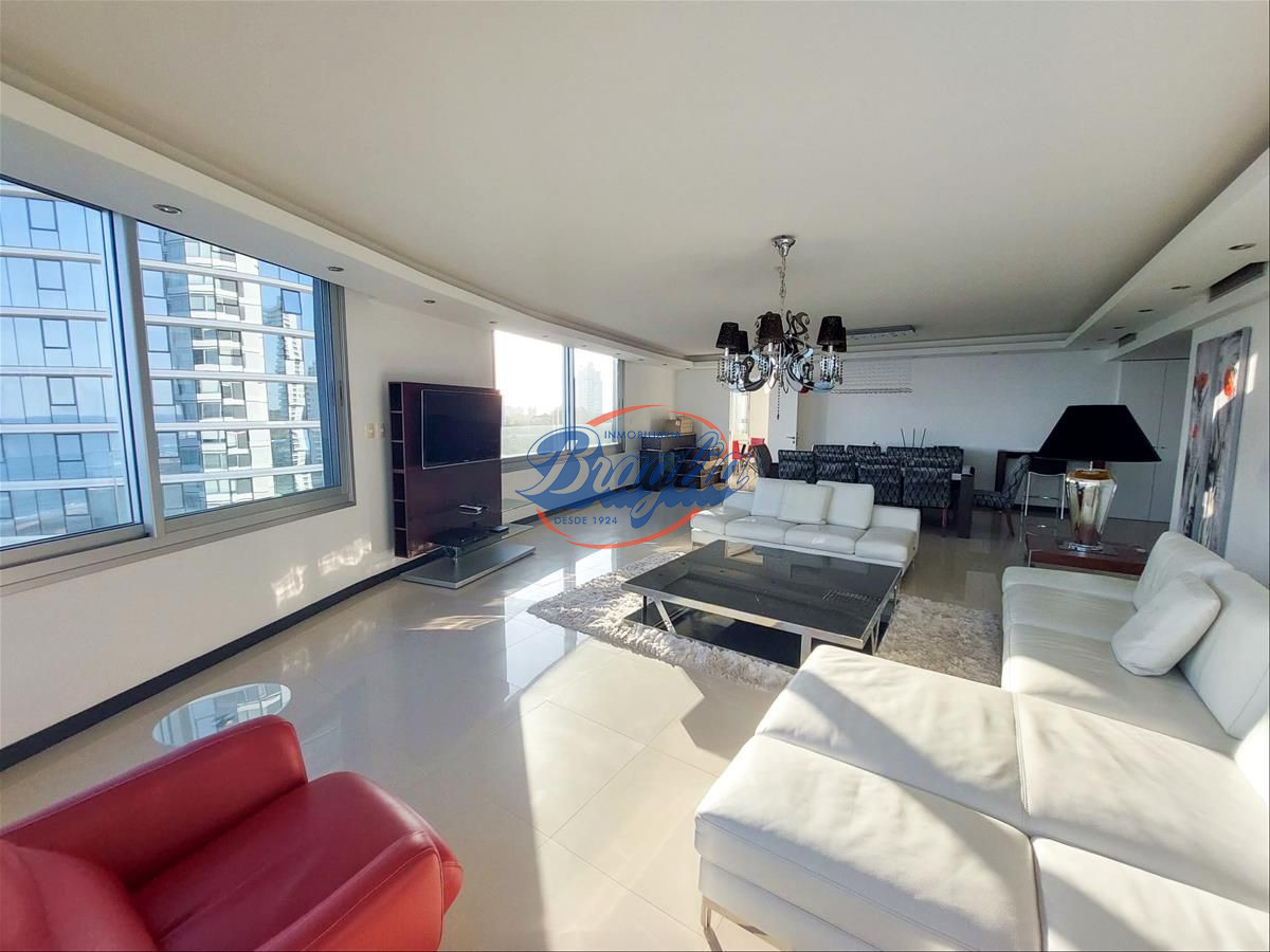 Brava - GoPunta - Portal Inmobiliario de Punta del Este - Maldonado