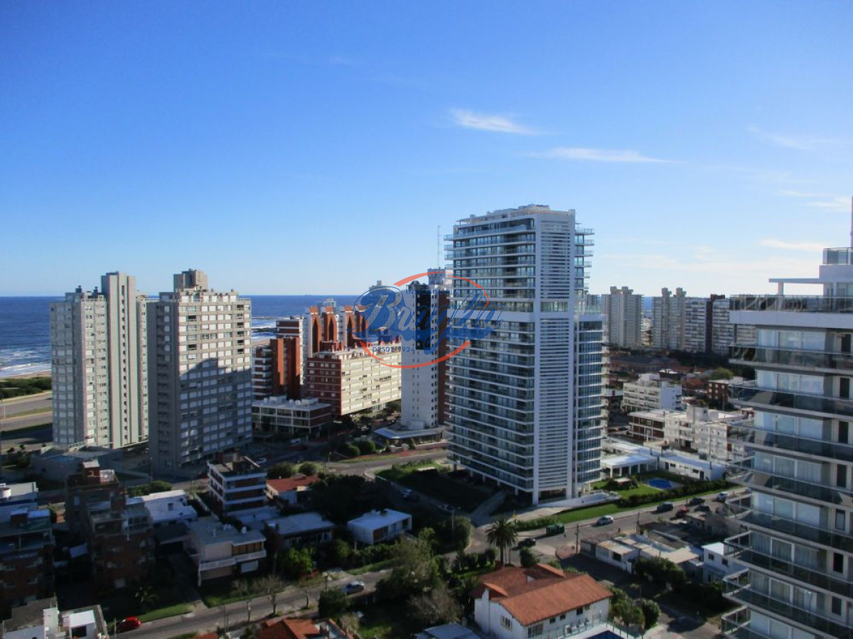 Brava - GoPunta - Portal Inmobiliario de Punta del Este - Maldonado