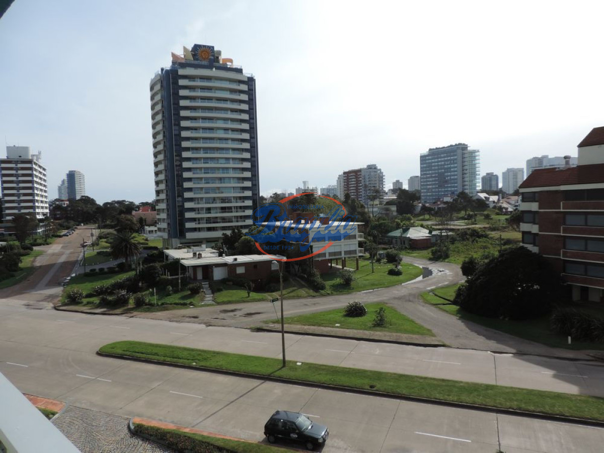 Brava - GoPunta - Portal Inmobiliario de Punta del Este - Maldonado
