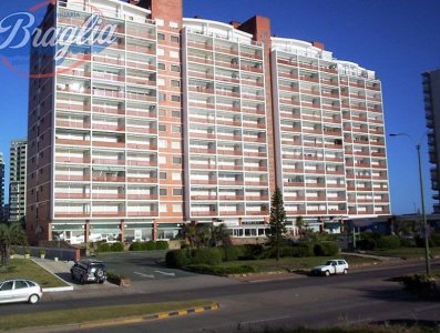 Apartamento en Punta del Este, Mansa