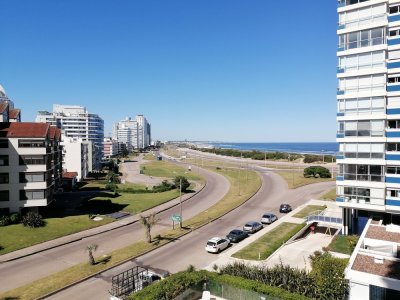 Apartamento en Punta del Este, Brava