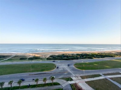 Apartamento en Punta del Este, Brava