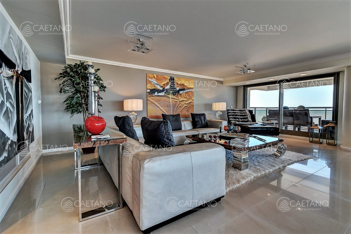Brava - GoPunta - Portal Inmobiliario de Punta del Este - Maldonado