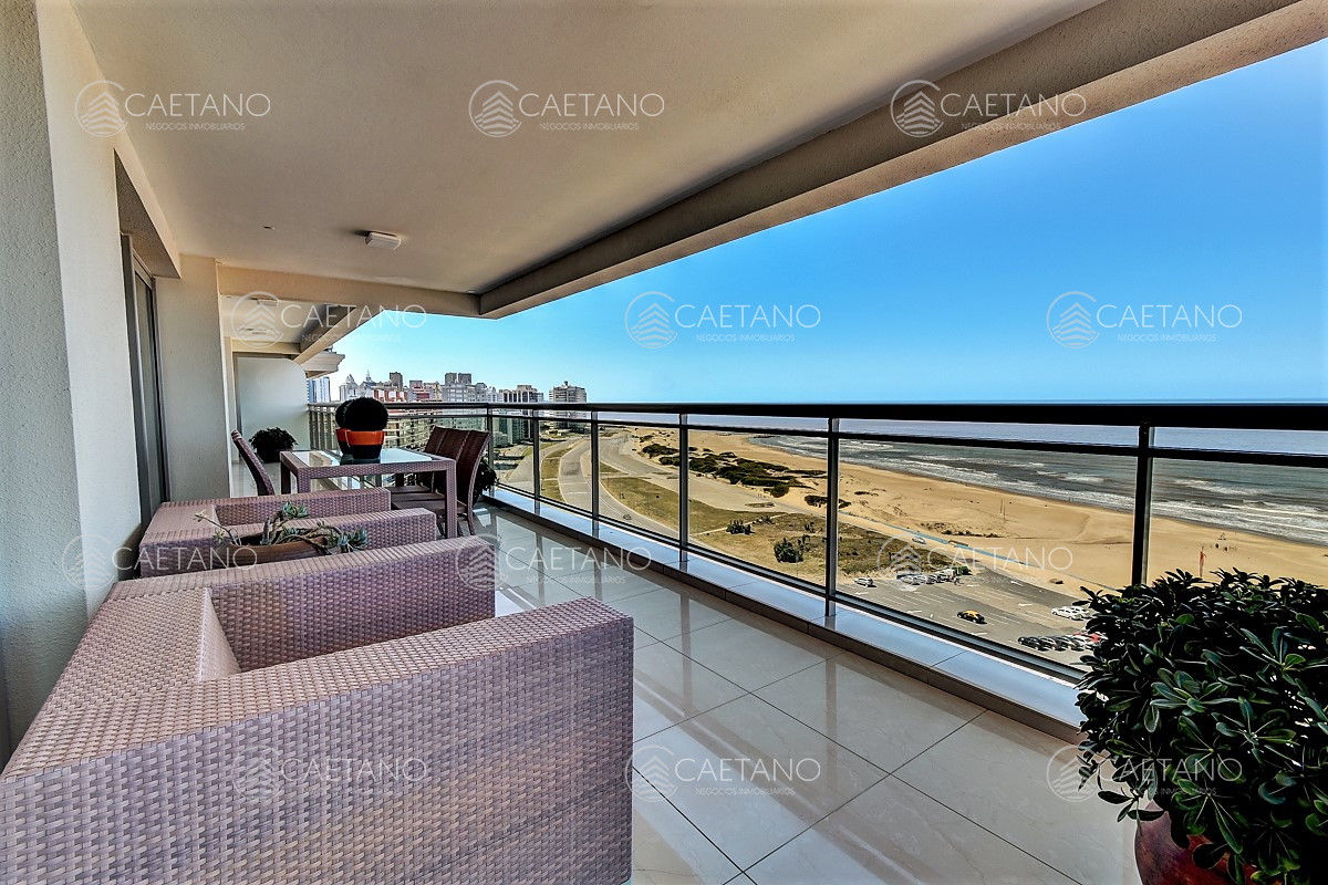 Brava - GoPunta - Portal Inmobiliario de Punta del Este - Maldonado