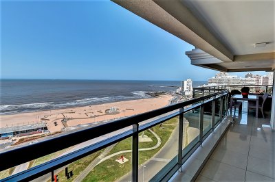 VENTA APARTAMENTO PREMIUN, PUNTA DEL ESTE 4 DORMITORIOS