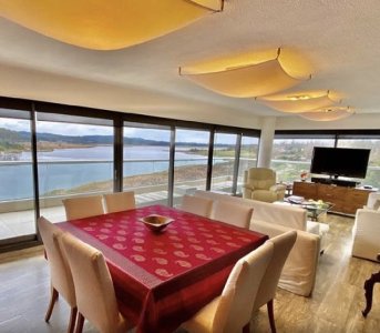 Apartamento Penthouse en Venta Con VIsta Tres Dormitorios